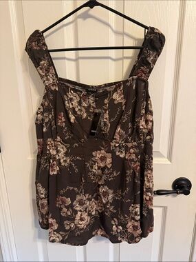 NWT Torrid Peplum Challis Corset Top Grey Floral Size 1 (14/16) Cottagecore